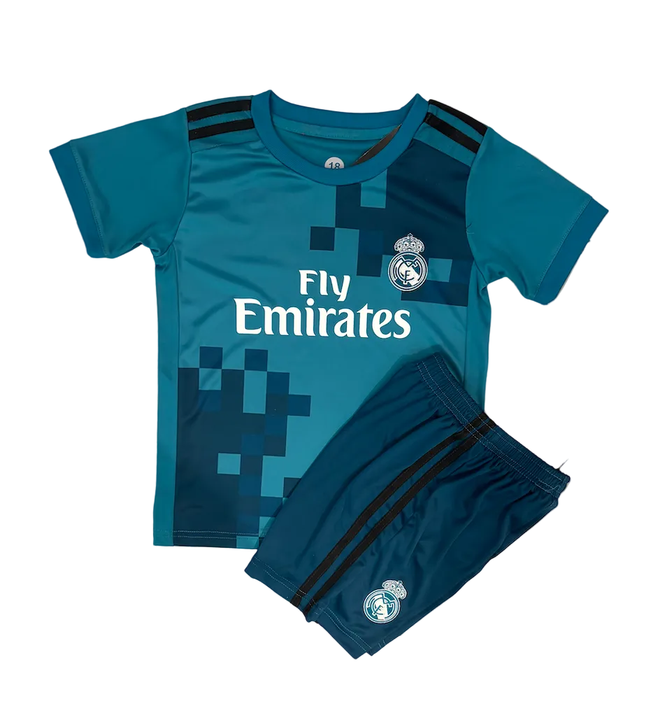 Retro Cristiano Ronaldo Real Madrid Blue Kids Kit