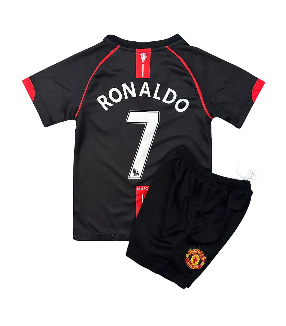 Retro Cristiano Ronaldo Manchester United Black Kids Kit