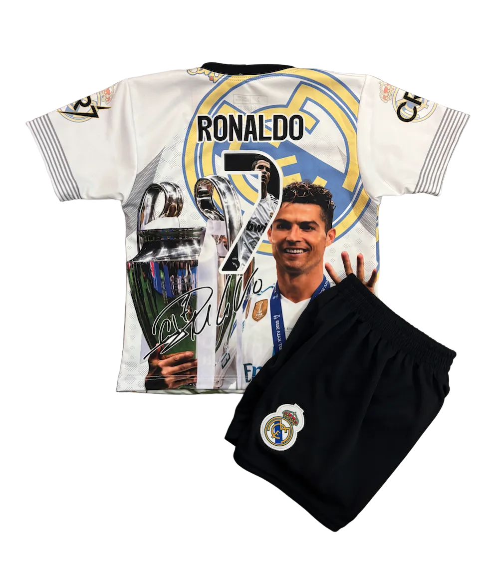 Cristiano Ronaldo Real Madrid Graphic Kids Kit