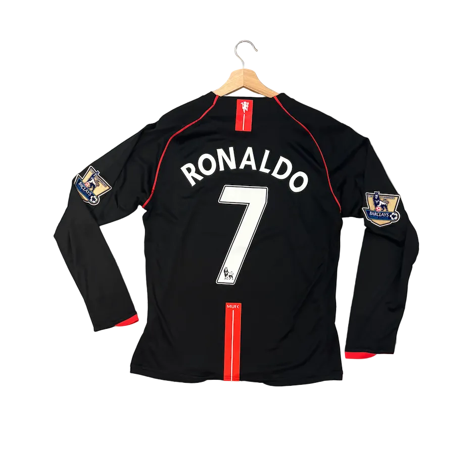 Retro Cristiano Ronaldo Manchester United Black Long Sleeve Adult Jersey