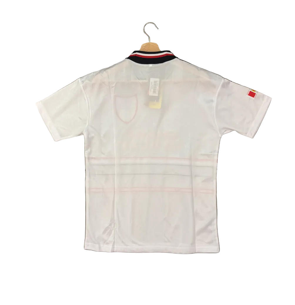 Retro Manchester United White Adult Jersey